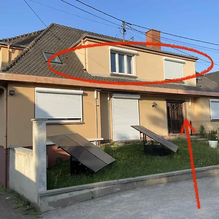 Aeroport 8 Min A Pied *